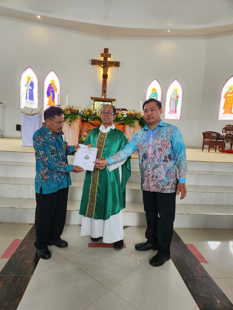 SERAH TERIMA LAPORAN PERTANGGUNGJAWABAN PANITIA NATAL 2023
